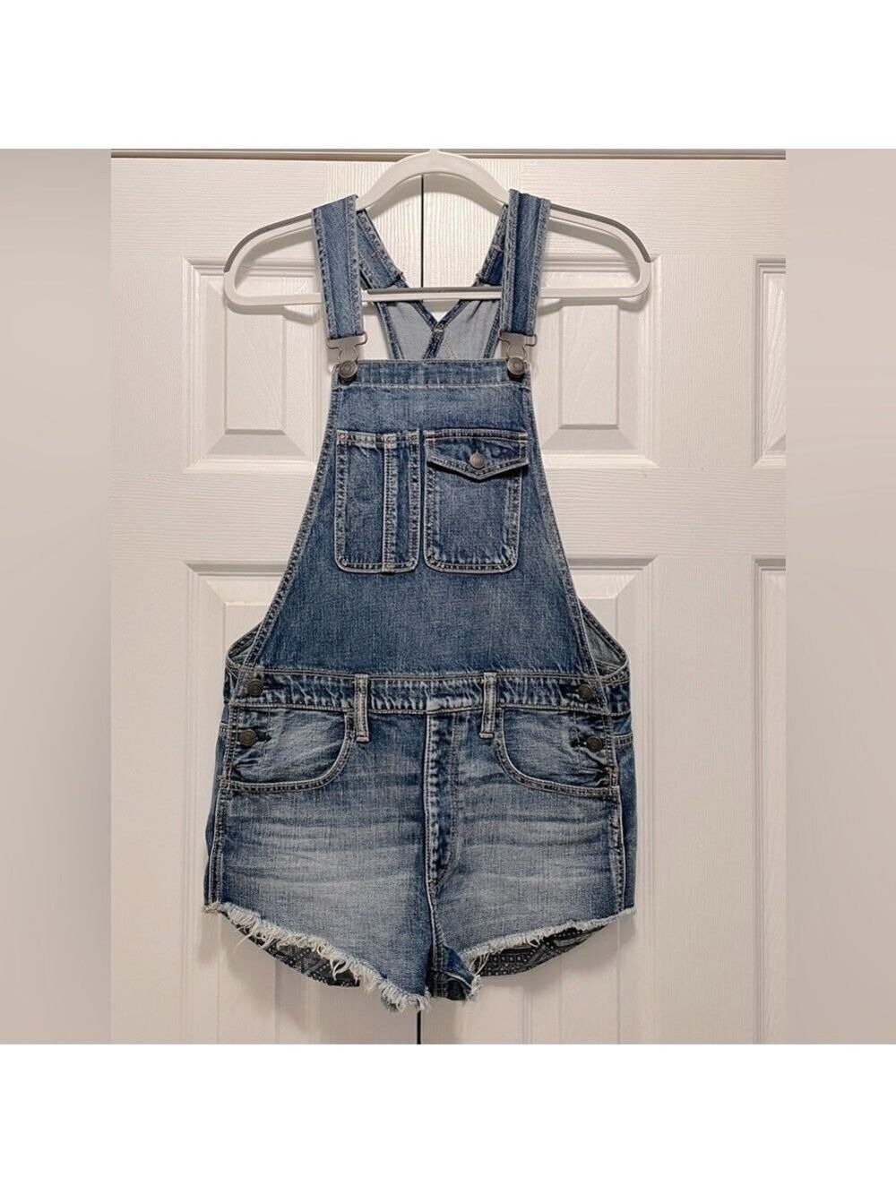AEO American Eagle shortalls jeans Jean shorts Small